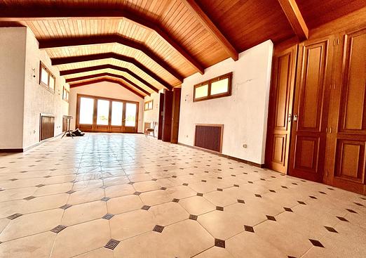 Villa in Santiago de la Ribera