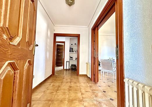 Villa in Santiago de la Ribera
