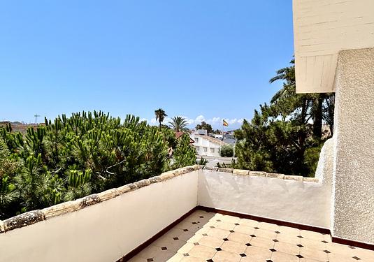Villa in Santiago de la Ribera