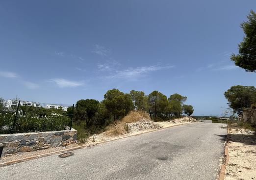 Land in Las Colinas Golf