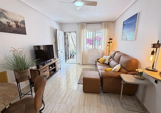 Apartment in Orihuela Costa