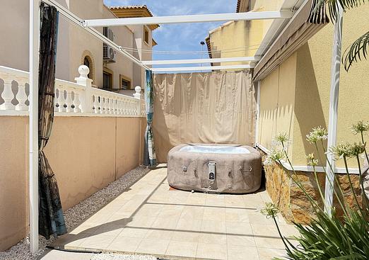 Apartment in Orihuela Costa