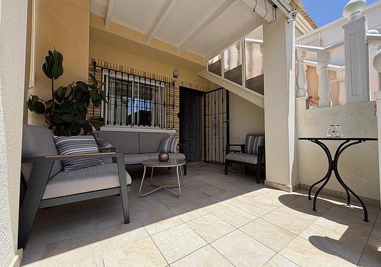 Apartment in Orihuela Costa