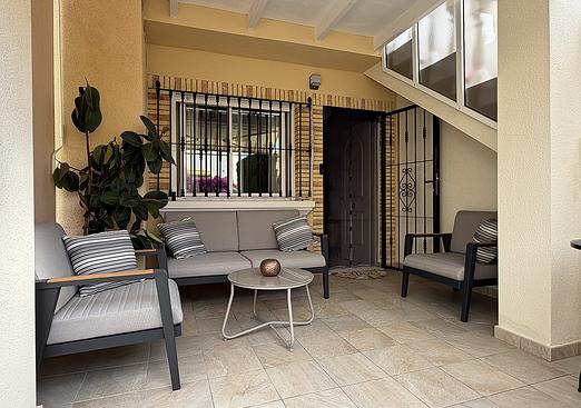 Apartment in Orihuela Costa