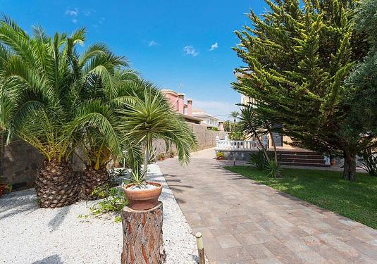 Villa in Orihuela Costa