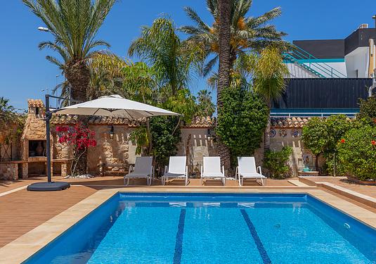 Villa in Orihuela Costa