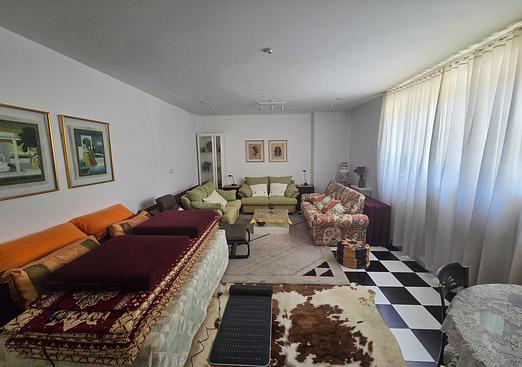 Villa in Elche