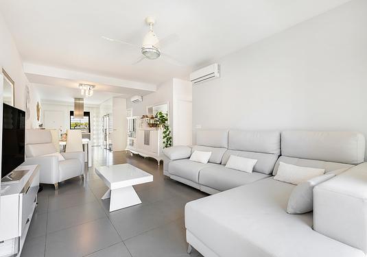 Apartment in Pilar de La Horadada