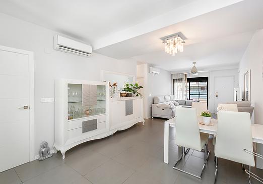 Apartment in Pilar de La Horadada