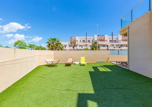 Apartment in Pilar de La Horadada