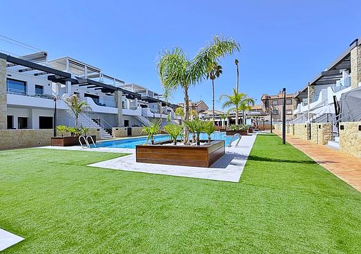 Apartment in Orihuela Costa