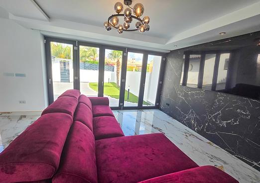 Town house in Los Urrutias