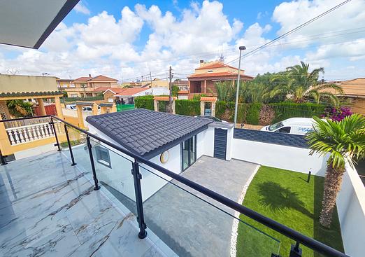 Town house in Los Urrutias