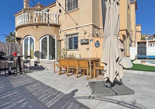 Town house in Orihuela Costa