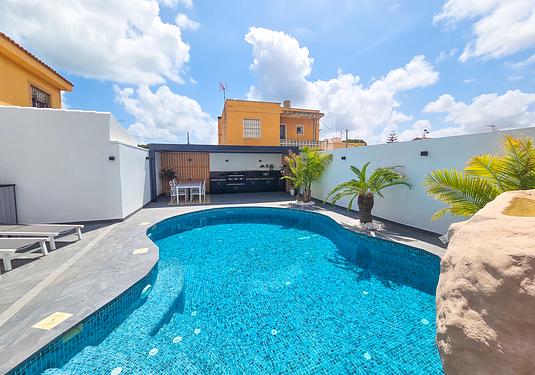 Town house in Los Urrutias