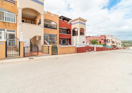 Apartment in Orihuela Costa
