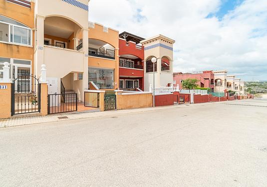 Apartment in Orihuela Costa