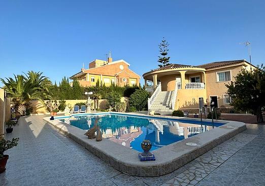 Villa in Torrevieja