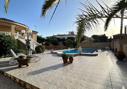 Villa in Torrevieja