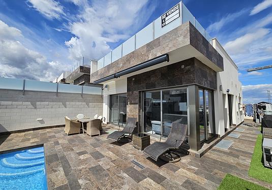 Villa in Villamartin