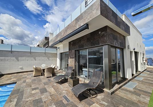 Villa in Villamartin