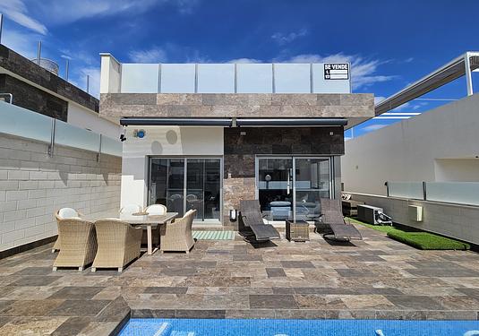 Villa in Villamartin