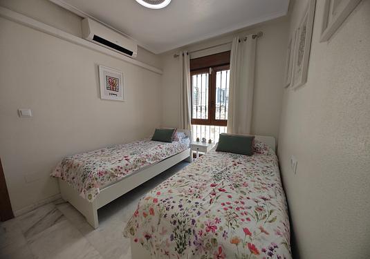 Apartment in Algorfa
