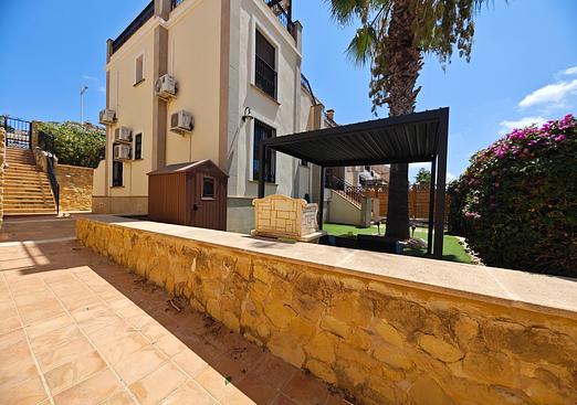 Apartment in Algorfa