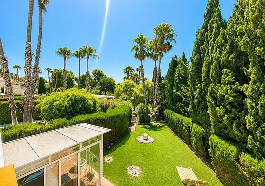 Villa in Villamartin
