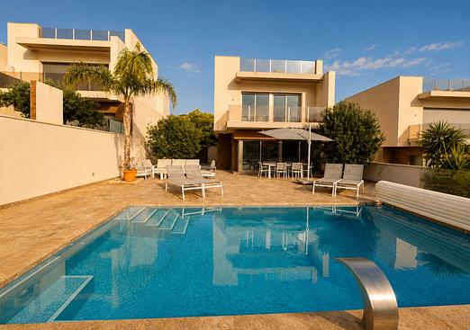 Villa in San Miguel de Salinas