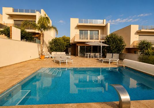 Villa in San Miguel de Salinas
