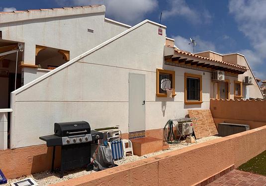 Semi detached in Lomas de Caboroig