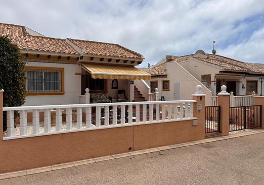 Semi detached in Lomas de Caboroig