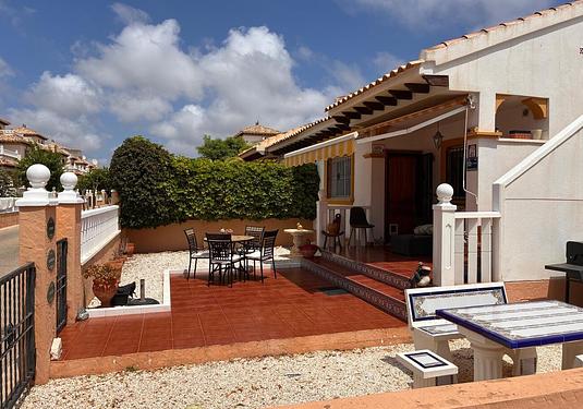 Semi detached in Lomas de Caboroig