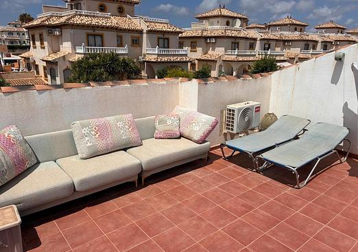 Semi detached in Lomas de Caboroig