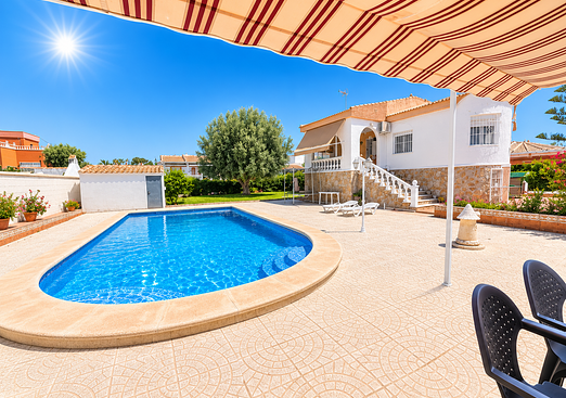 Villa in Torrevieja