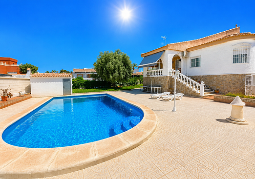 Villa in Torrevieja