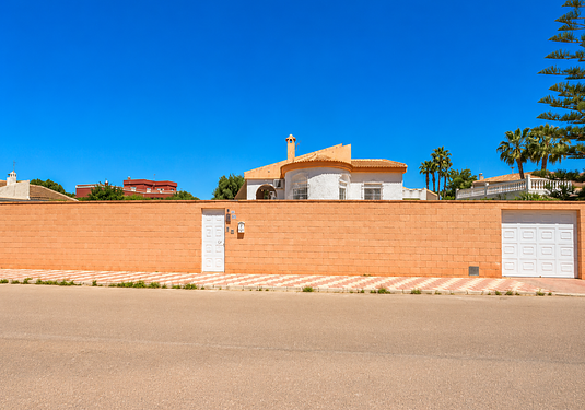 Villa in Torrevieja