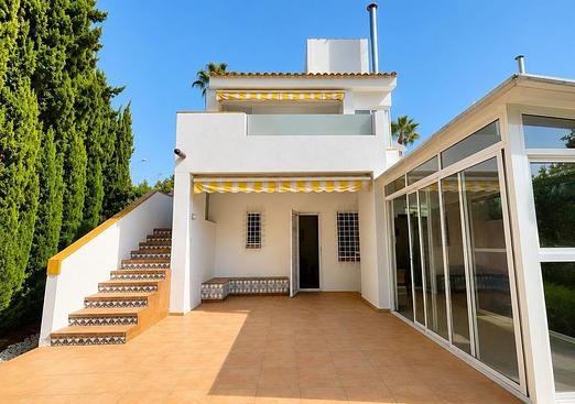 Villa in Villamartin