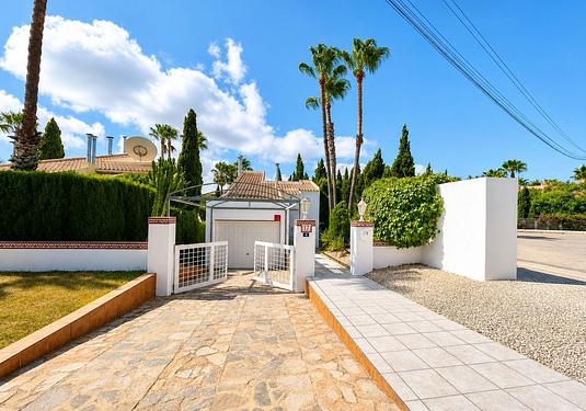Villa in Villamartin
