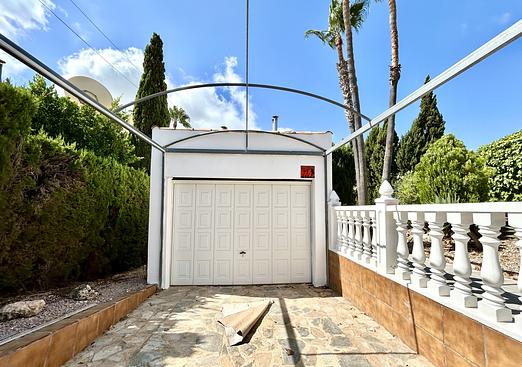 Villa in Villamartin