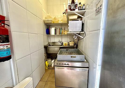 Commercial in Villamartin