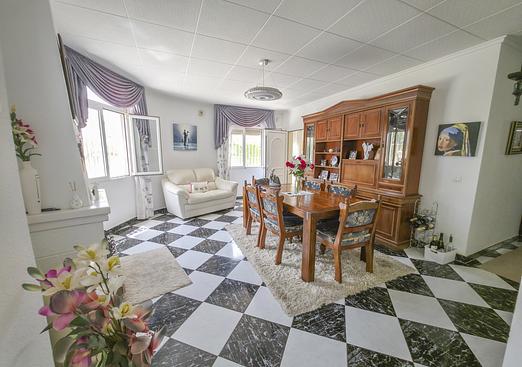 Villa in Torrevieja