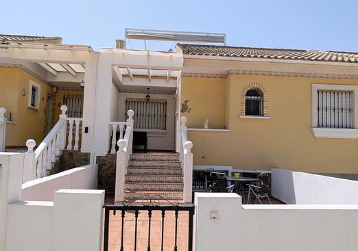 Villa in Algorfa