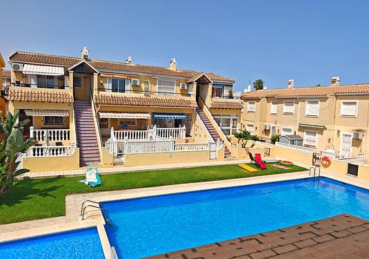 Apartment in Villamartin