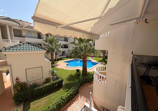 Apartment in Jacarilla