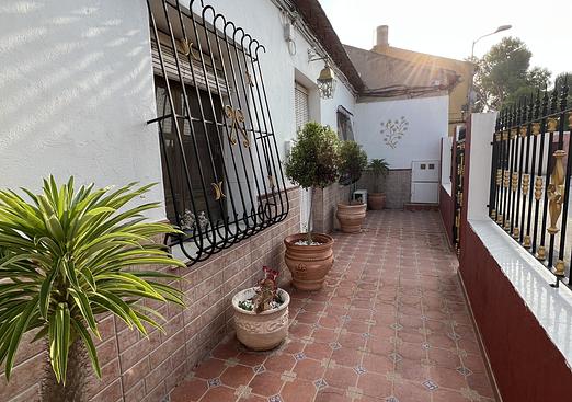 Property in Rafal