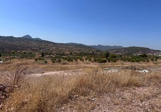 Land in Macisvenda