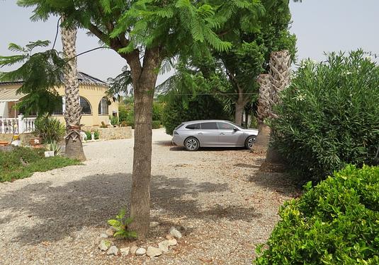 Country house in Dolores