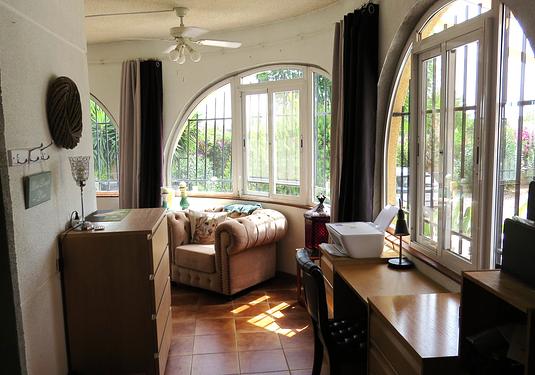 Country house in Dolores